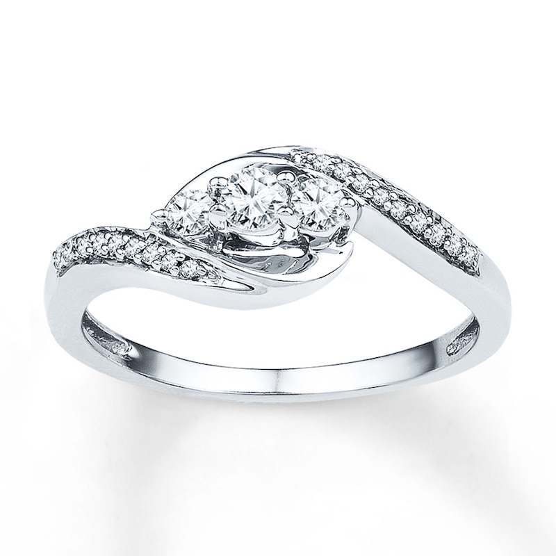 Main Image 1 of Diamond Ring 1/4 ct tw Round-cut 10K White Gold