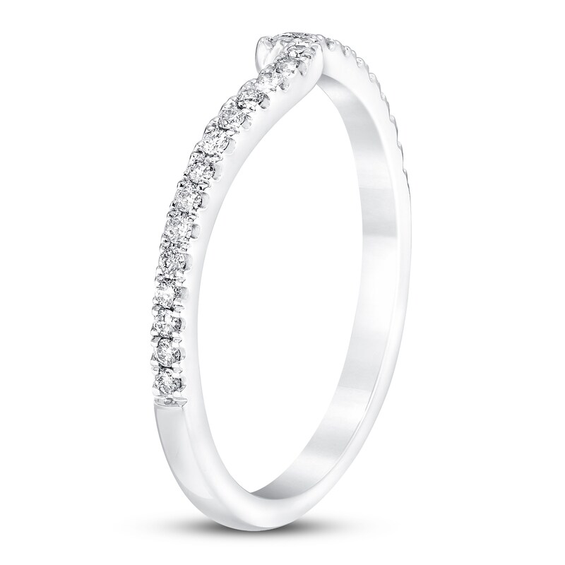 Diamond Wedding Band 1/6 ct tw Round-cut 14K White Gold