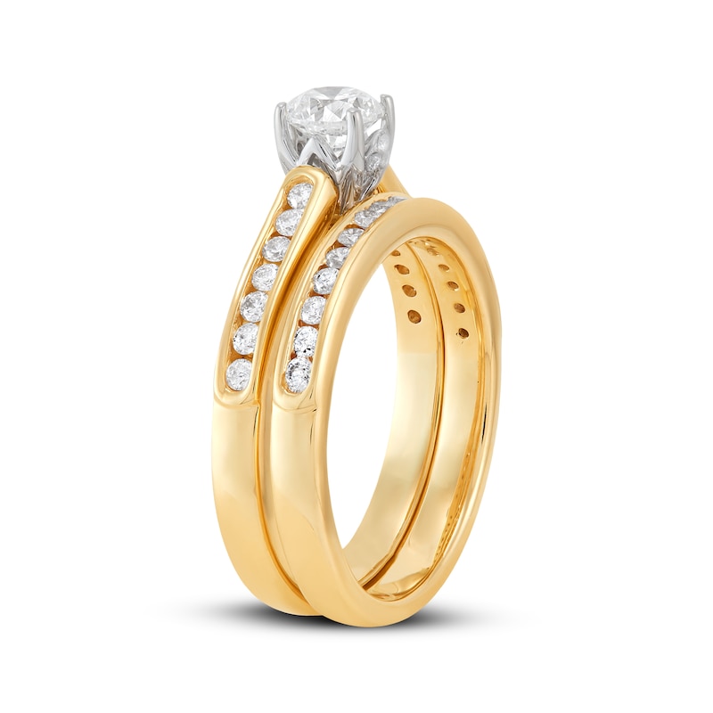 Main Image 2 of Adore Round-Cut Diamond Bridal Set 1 ct tw 14K Yellow Gold