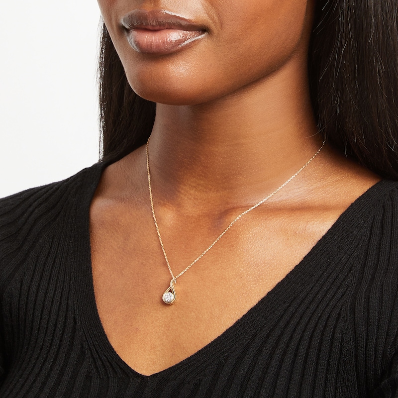 Main Image 4 of Diamond Necklace 1/5 ct tw 10K Yellow Gold 18"