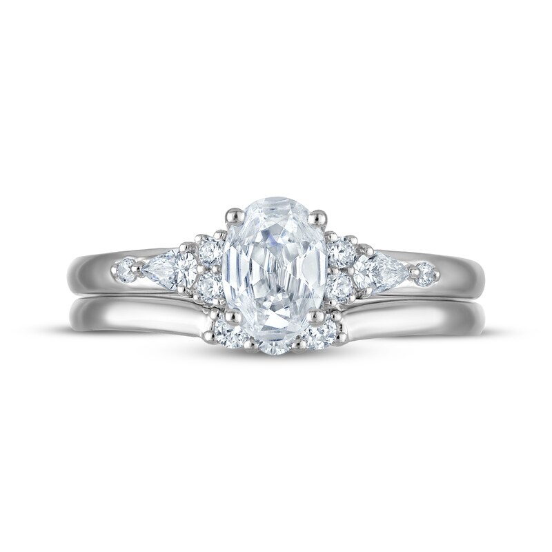 Main Image 3 of Adore Oval-Cut Diamond Bridal Set 7/8 ct tw 14K White Gold