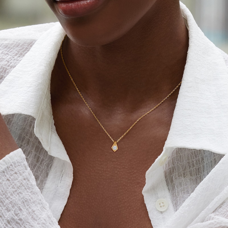 Main Image 3 of Round-Cut Diamond Solitaire Kite Frame Necklace 1/3 ct tw 14K Yellow Gold (I/I3) 18"