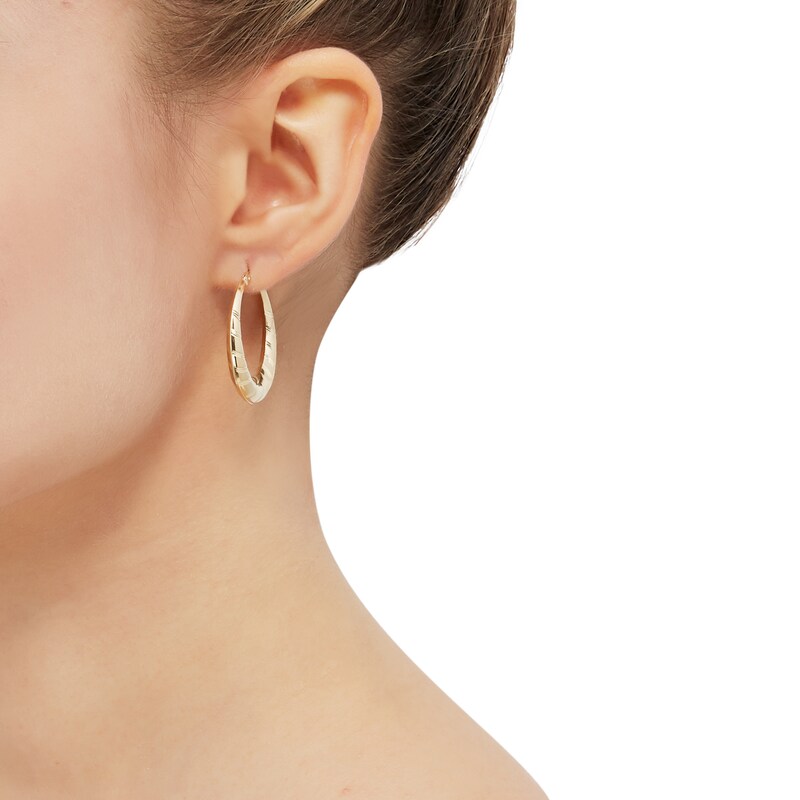 Diamond-Cut Tapered Puff Hoop Earrings 10K Yellow Gold 32.6mm