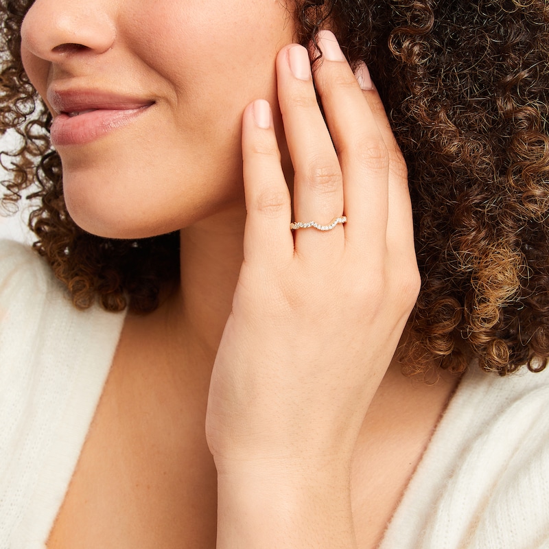 Main Image 4 of Neil Lane Artistry Lab-Grown Diamond Contour Wedding Band 1/5 ct tw 14K Yellow Gold