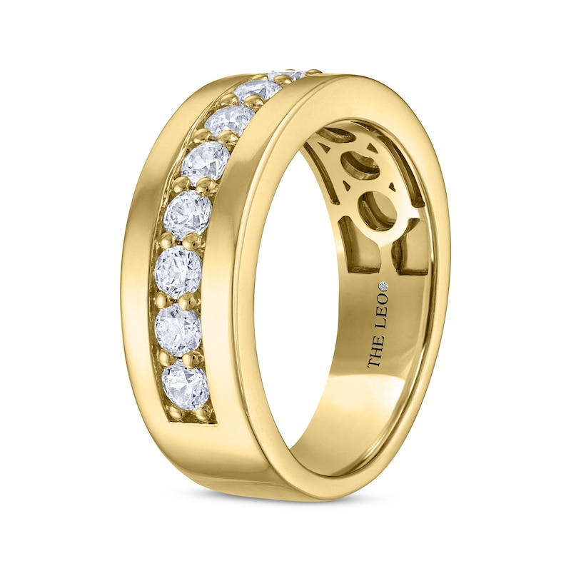 Main Image 2 of Men's THE LEO Diamond Wedding Band 1 ct tw 14K Yellow Gold