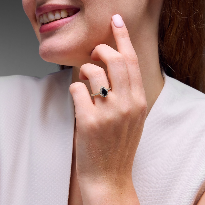 Main Image 4 of Neil Lane Pear-Shaped Black & White Diamond Engagement Ring 1-3/8 ct tw 14K Yellow Gold