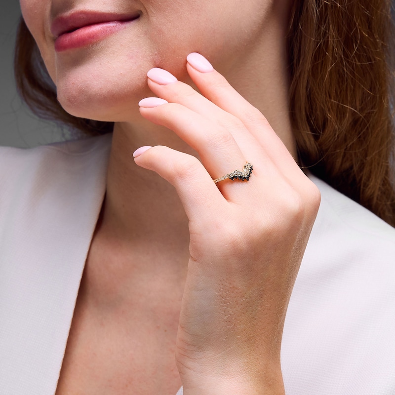 Main Image 5 of Neil Lane Black & White Diamond Notched Wedding Band 3/8 ct tw 14K Yellow Gold