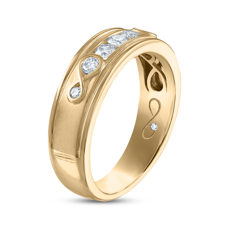 Main Image 2 of Every Moment Men's Diamond Wedding Band 1/2 ct tw 14K Yellow Gold