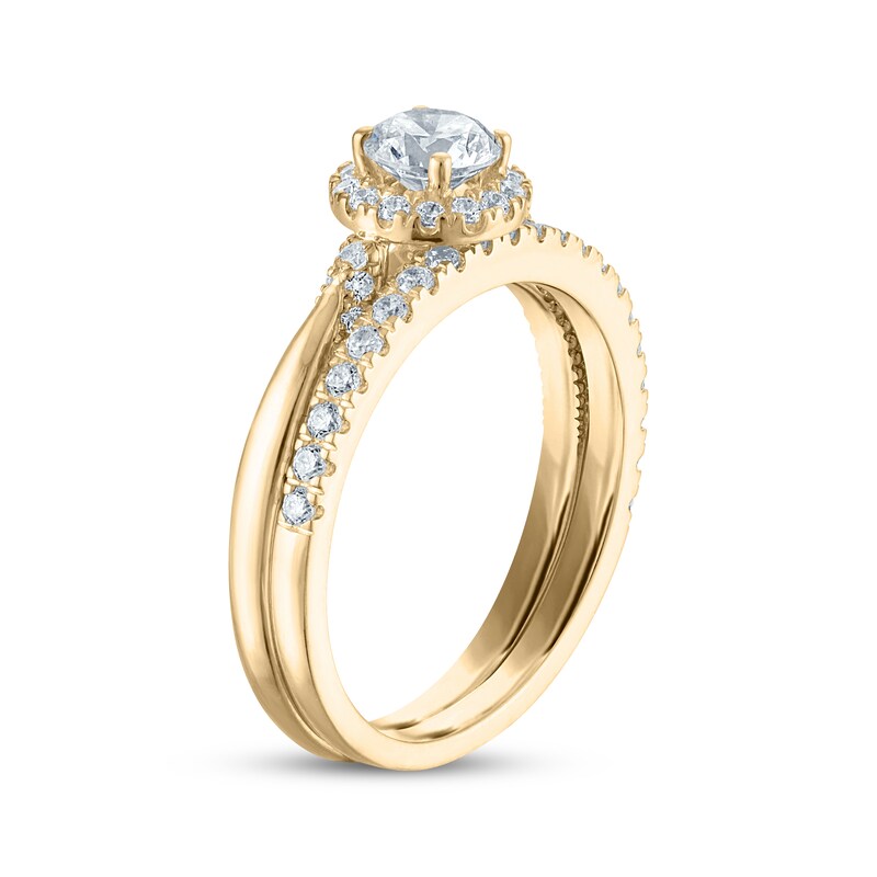 Main Image 2 of Adore Round-Cut Diamond Halo Bridal Set 7/8 ct tw 14K Yellow Gold