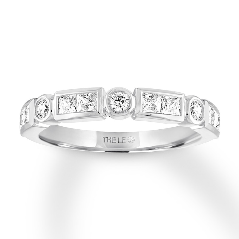 Main Image 1 of THE LEO Diamond Anniversary Band 3/4 ct tw 14K White Gold