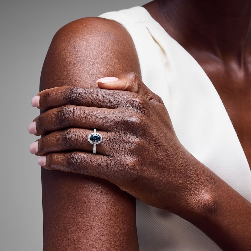 Main Image 4 of Neil Lane Oval-Cut London Blue Topaz & Diamond Engagement Ring 5/8 ct tw 14K White Gold