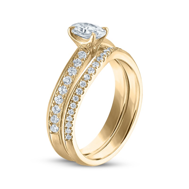 Main Image 2 of Adore Oval-Cut Diamond Curve Bridal Set 7/8 ct tw 10K Yellow Gold