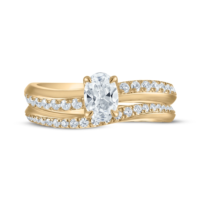 Main Image 3 of Adore Oval-Cut Diamond Curve Bridal Set 7/8 ct tw 10K Yellow Gold