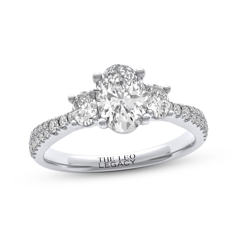 Main Image 1 of THE LEO Legacy Lab-Grown Diamond Oval-Cut Three-Stone Engagement Ring 1-1/2 ct tw 14K White Gold