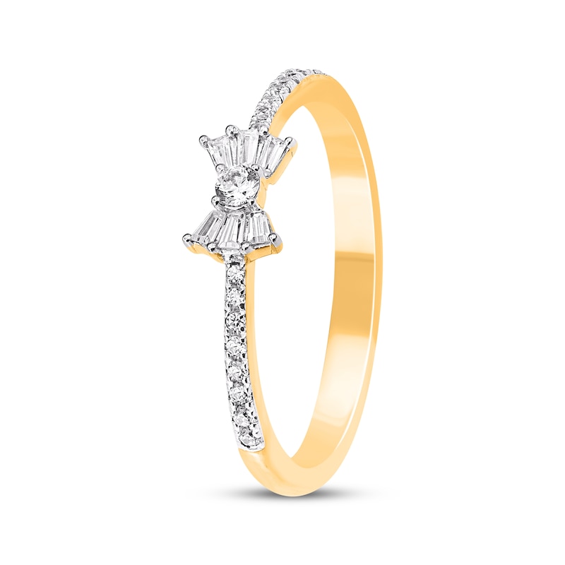 Main Image 2 of Baguette & Round-Cut Diamond Bowtie Fashion Ring 1/4 ct tw 14K Yellow Gold