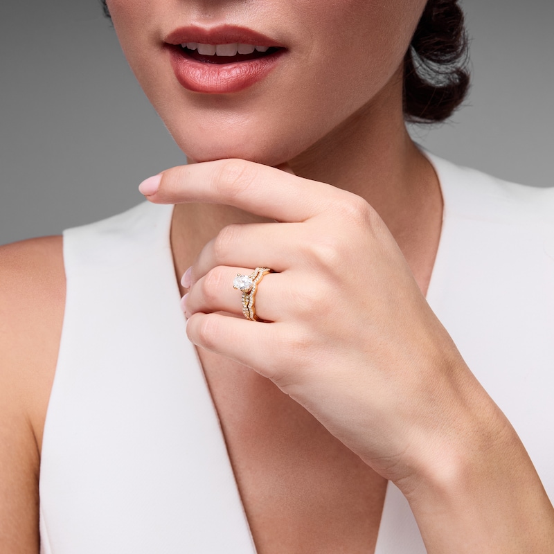 Main Image 5 of Neil Lane Artistry Oval-Cut Lab-Grown Diamond Bridal Set 1-3/8 ct tw 14K Yellow Gold