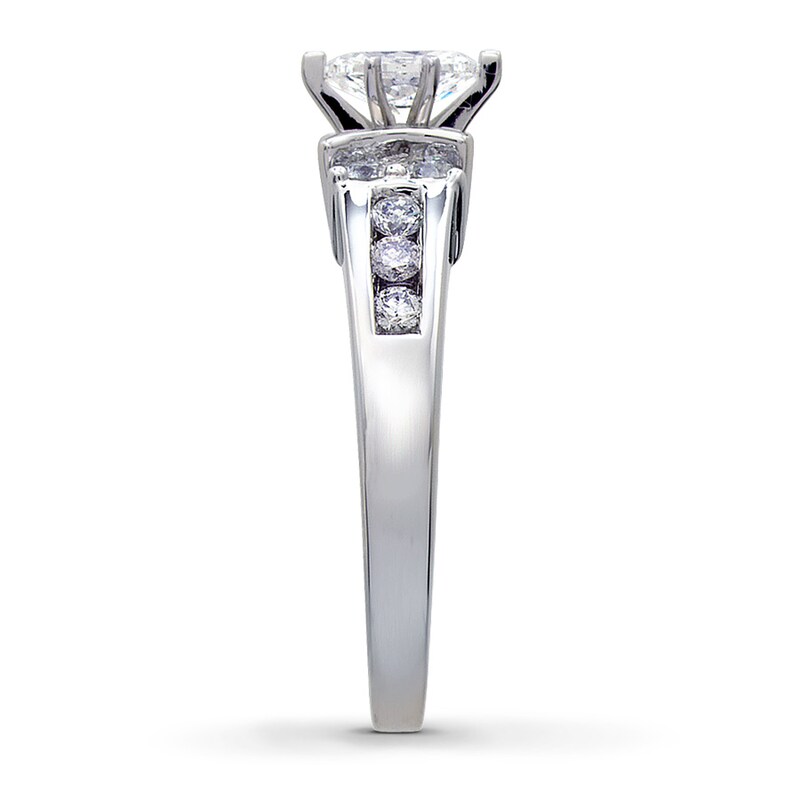 Main Image 3 of Previously Owned Engagement Ring 3/4 ct tw Marquise & Round-cut Diamonds 14K White Gold