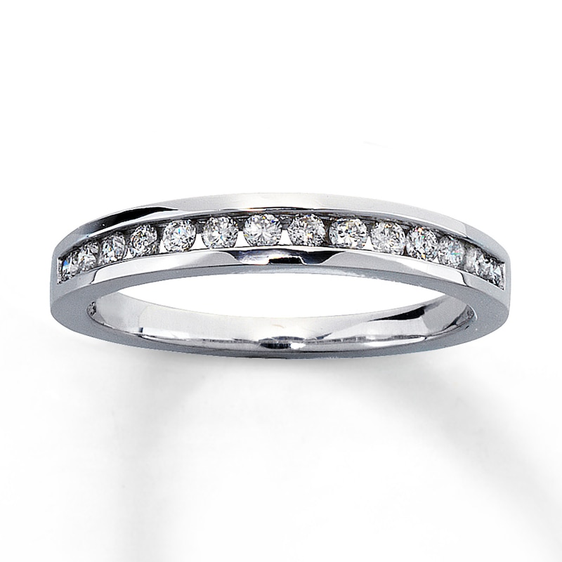 Previously Owned Wedding Band 1/4 ct tw Round-cut Diamonds 14K White Gold