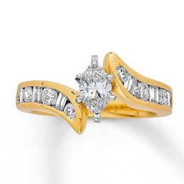 Previously Owned Enagement Ring 1-5/8 ct tw Marquise, Baguette & Round-cut Diamonds 14K Yellow Gold