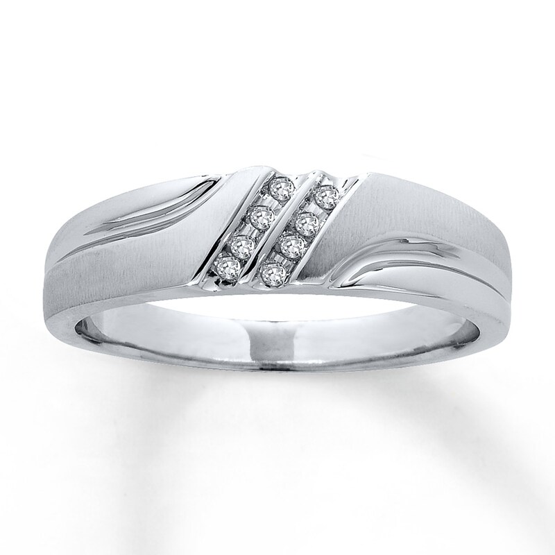 Main Image 1 of Previously Owned Men's Diamond Wedding Band 1/20 ct tw Round-cut 10K White Gold