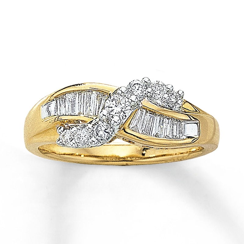 Previously Owned Ring 1/2 ct tw Diamonds 14K Yellow Gold