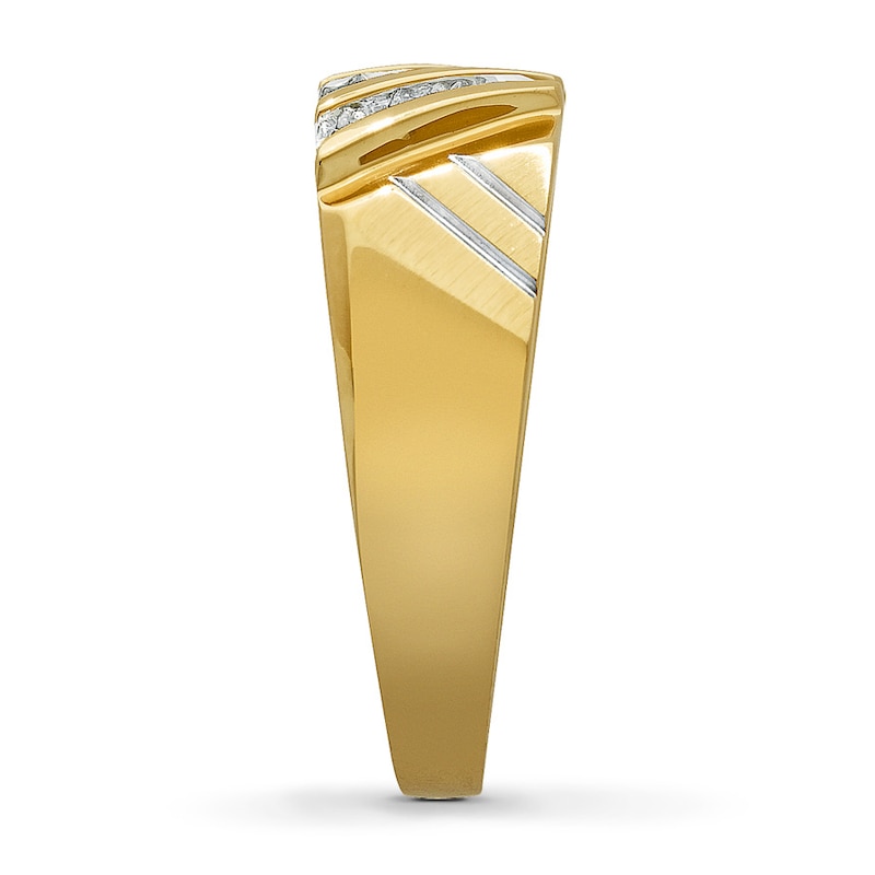 Main Image 3 of Previously Owned Men's Wedding Band 1/4 ct tw Round-cut Diamonds 14K Yellow Gold