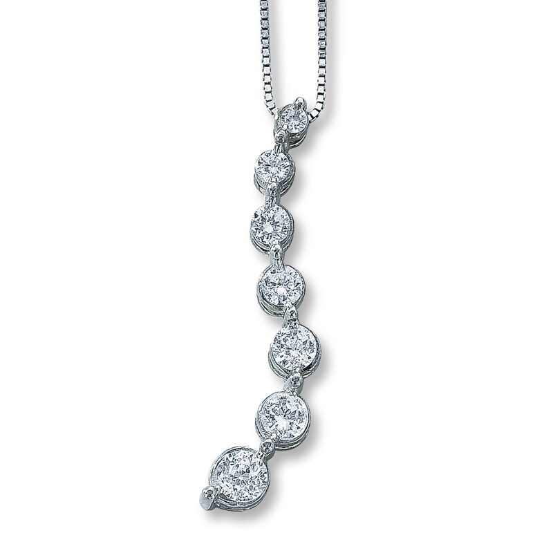 Main Image 1 of Previously Owned Necklace 1/2 ct tw Diamonds 14K White Gold 18&quot;