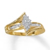 Previously Owned Ring 1/4 ct tw Diamonds 10K Yellow Gold