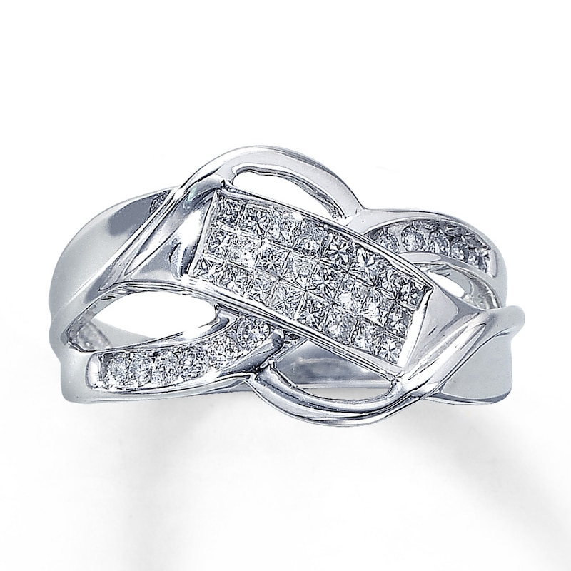 Main Image 1 of Previously Owned Diamond Ring 1/2 carat tw 14K White Gold