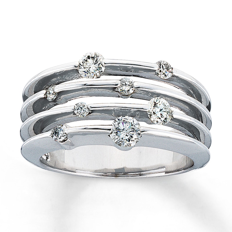 Main Image 1 of Previously Owned Band 5/8 ct tw Diamonds 14K White Gold