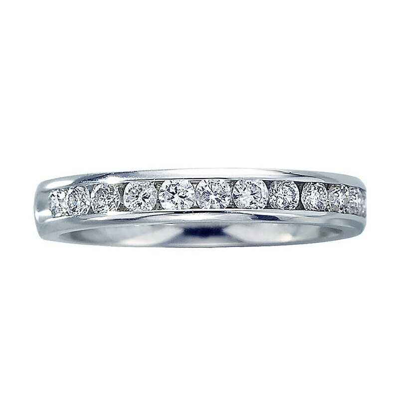 Main Image 1 of Previously Owned Ring 1/2 ct tw Diamonds 14K White Gold Size 7