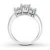 Previously Owned Diamond Ring 1/2 ct tw Round 14K White Gold