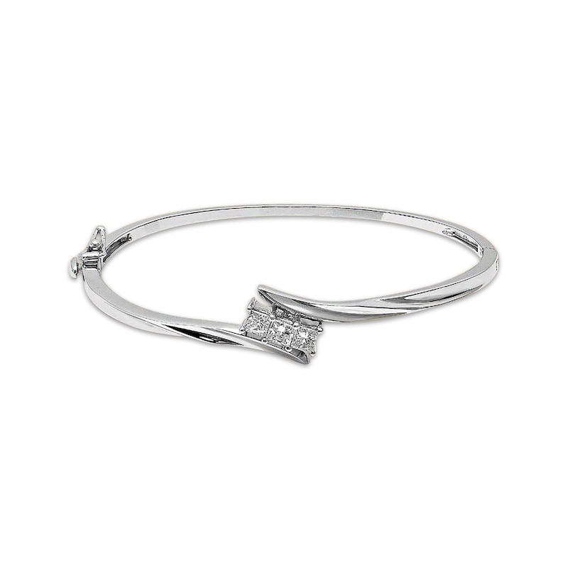 Main Image 1 of Previously Owned Princess-Cut Diamond Three-Stone Bangle Bracelet 3/4 ct tw 14K White Gold
