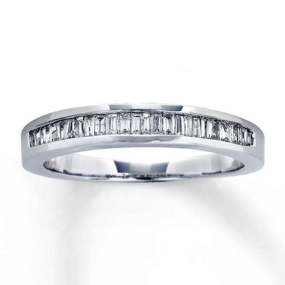 Previously Owned Ring 1/4 ct tw Diamonds 14K White Gold