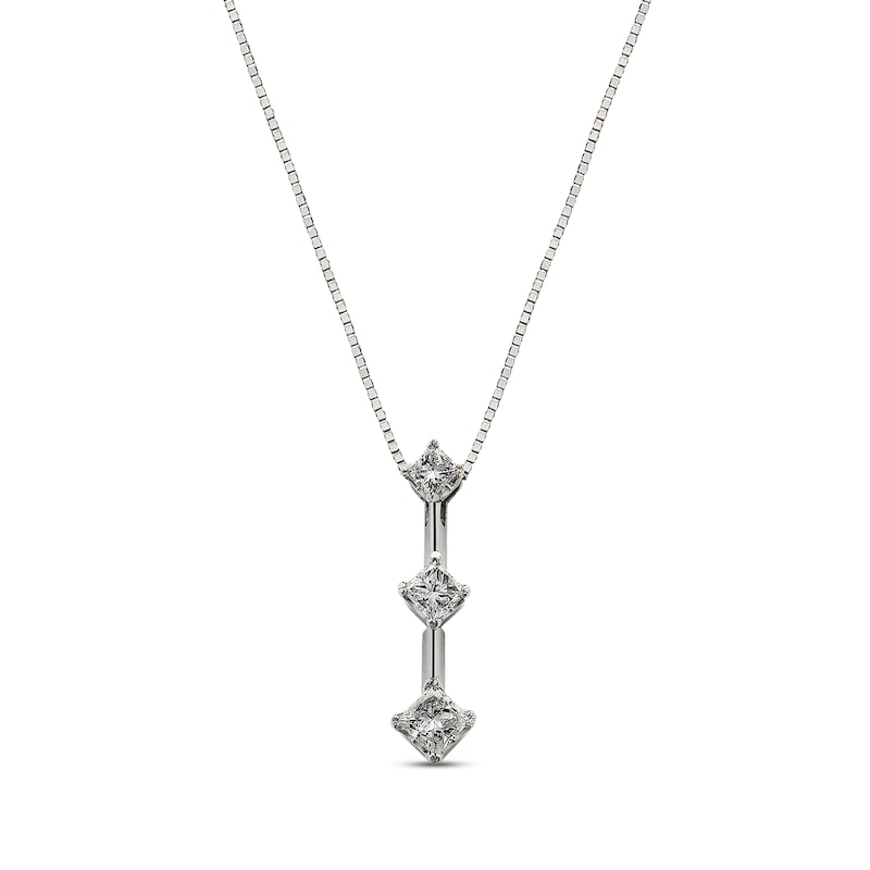 Main Image 1 of Previously Owned 3-Stone Necklace 1/2 ct tw Diamonds 14K White Gold 17"