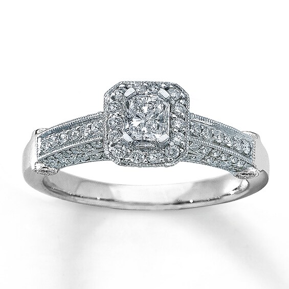 Previously Owned Diamond Engagement Ring 1 ct tw Radiant & Round 14K White Gold