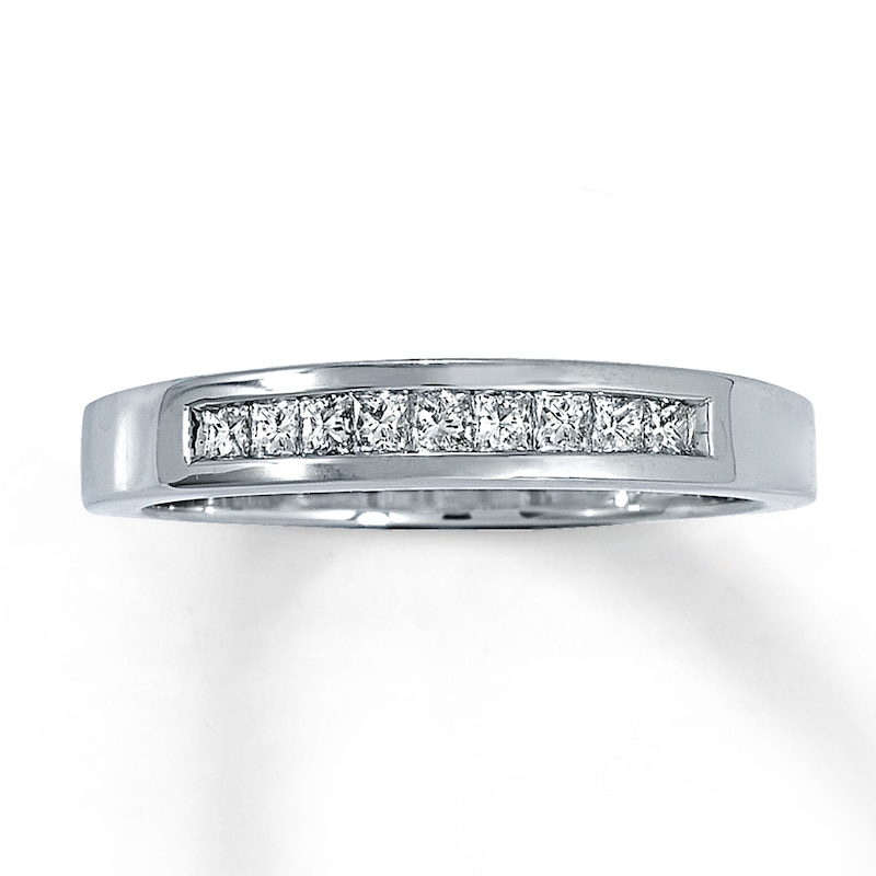 Main Image 1 of Previously Owned Diamond Anniversary Ring 1/4 ct tw Round-cut Platinum