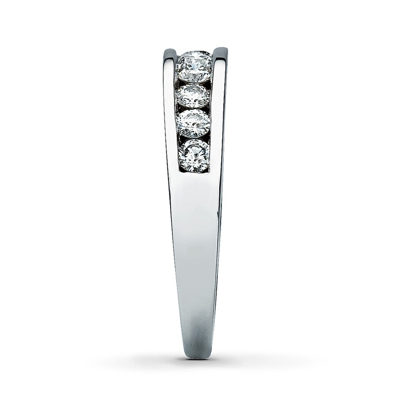 Main Image 3 of Previously Owned Diamond Wedding Band 1/2 ct tw Round-cut 14K White Gold