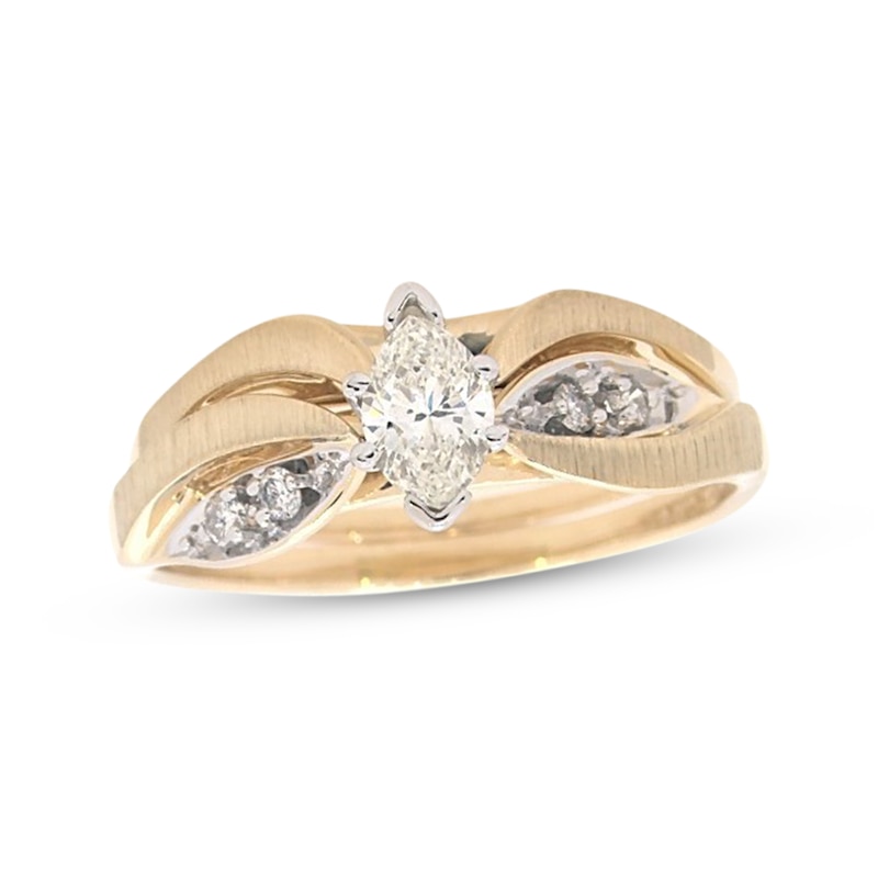Previously Owned Diamond Engagement Ring 3/8 ct tw Marquise & Round-Cut 14K Yellow Gold