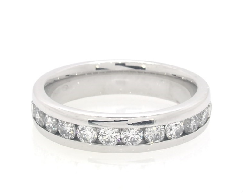 Main Image 1 of Previously Owned Diamond Ring 1/2 ct tw 14K White Gold Size 7