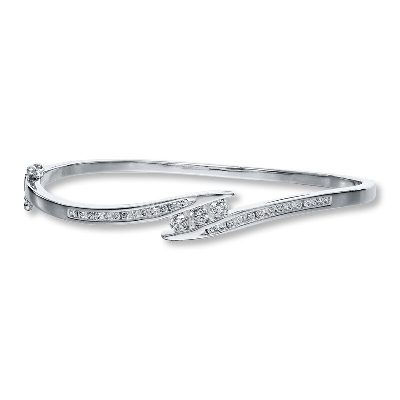 Main Image 1 of Previously Owned Diamond Bracelet 1 ct tw 14K White Gold