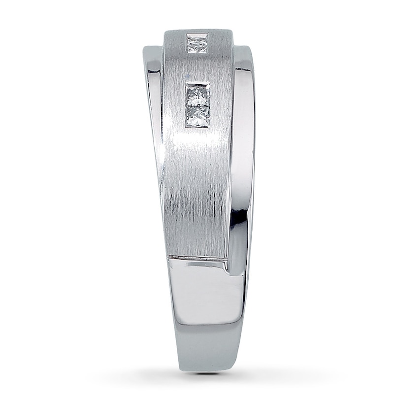 Main Image 3 of Previously Owned Men's Wedding Band 1/6 ct tw Square-cut Diamonds 10K White Gold
