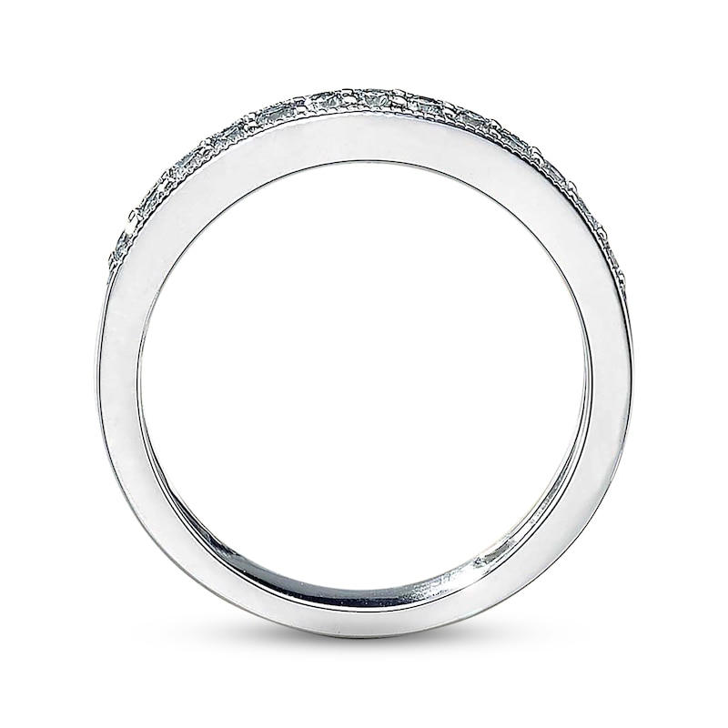 Previously Owned Diamond Wedding Band 1/3 ct tw Round-cut 14K White Gold