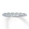 Thumbnail Image 0 of Previously Owned Diamond Anniversary Ring 1/10 ct tw Round-cut 14K White Gold