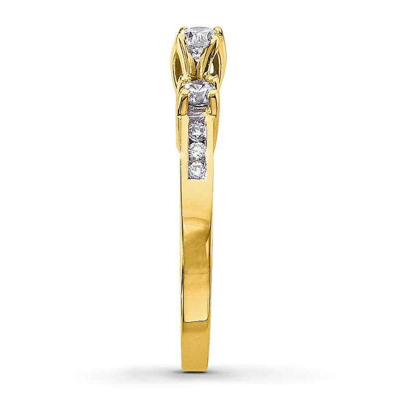 Main Image 3 of Previously Owned Ring 1/2 ct tw Diamonds 14K Yellow Gold