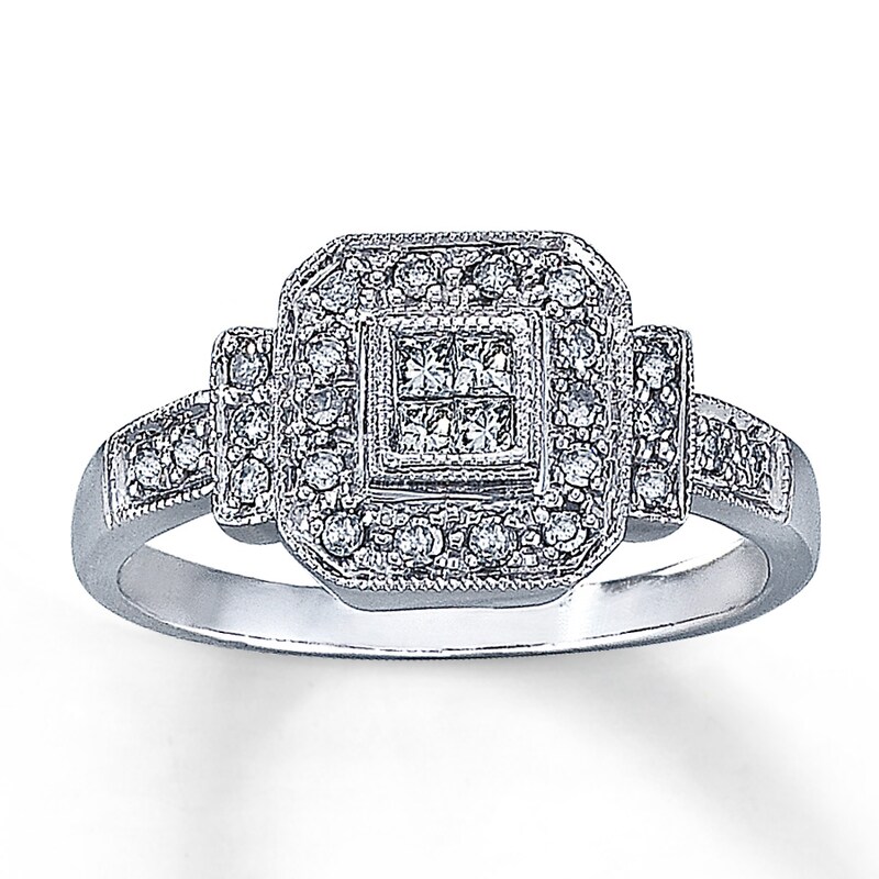 Main Image 1 of Previously Owned Ring 1/4 ct tw Diamonds 10K White Gold