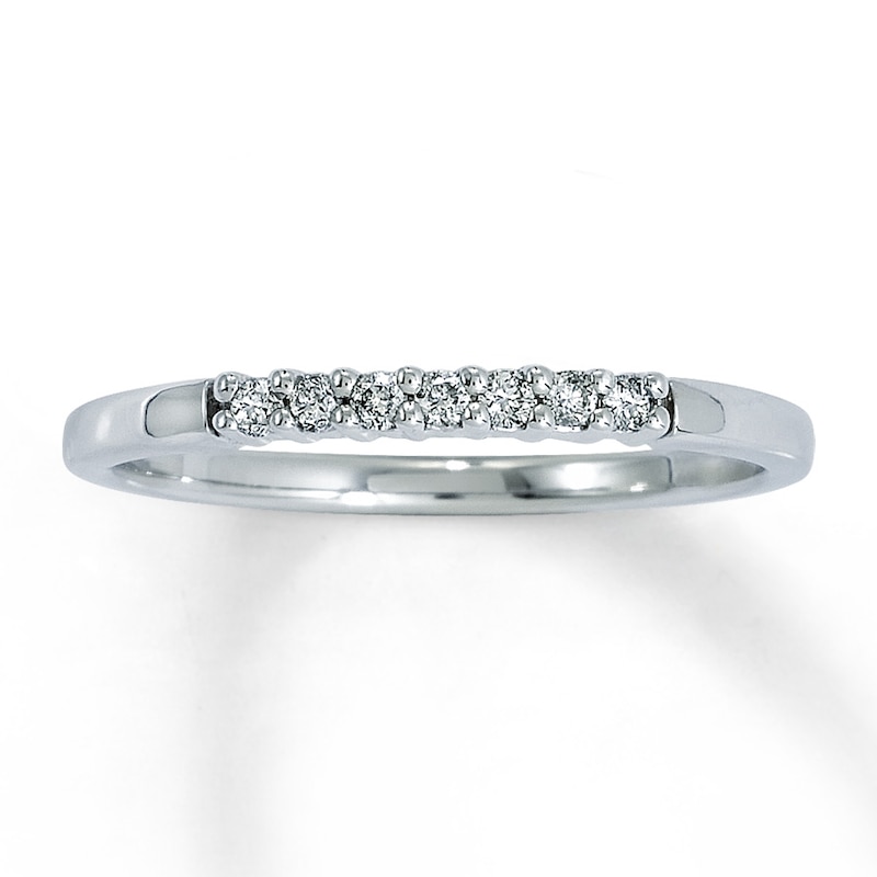 Main Image 1 of Previously Owned Diamond Band 1/10 ct tw Round 14K White Gold