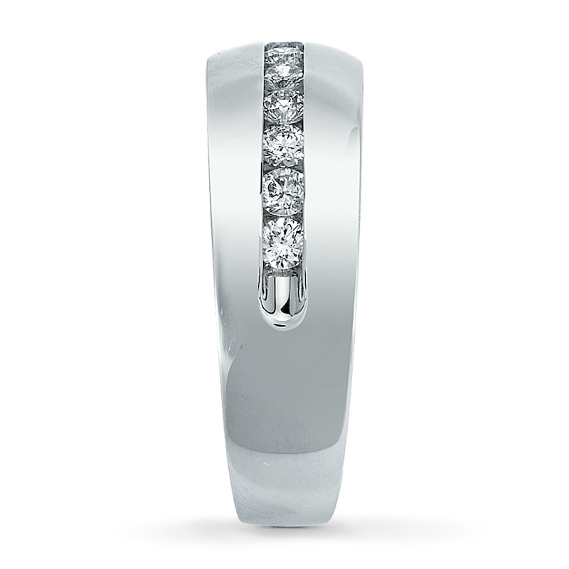 Main Image 3 of Previously Owned Men's Diamond Wedding Band 1/2 ct tw Round-cut 14K White Gold