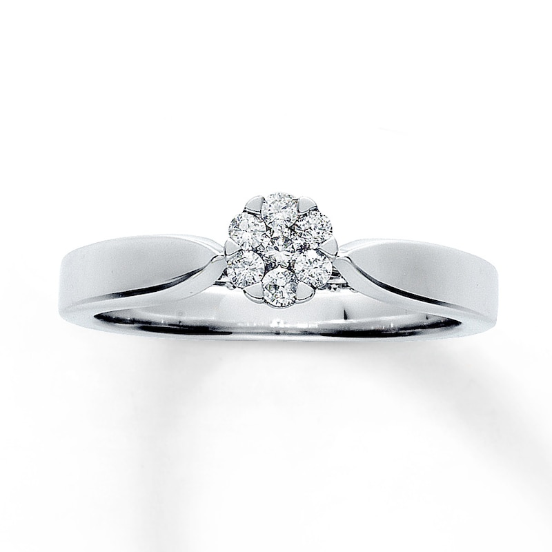 Main Image 1 of Previously Owned Ring 1/4 ct tw Diamonds 10K White Gold