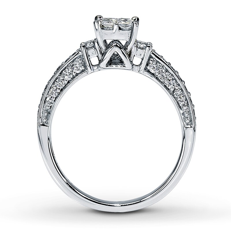 Previously Owned Ring 3/4 Carat tw Diamonds 14K White Gold